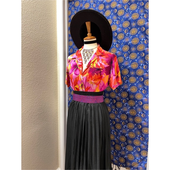 🌈 Amazing vibrant Vintage shirt - Picture 11 of 12